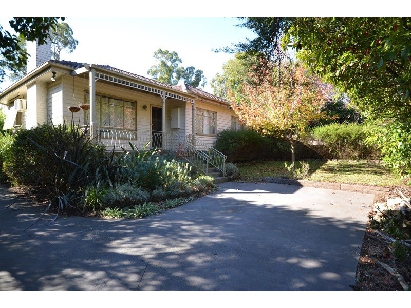 1/155 Eastfield Road, Croydon VIC 3136