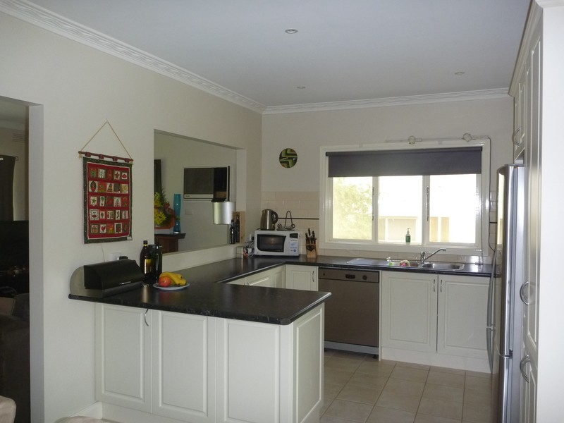 1/155 Eastfield Road, Croydon VIC 3136