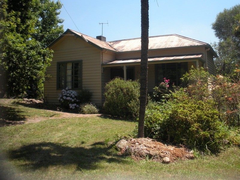 41 Trevallyn Close, Montrose VIC 3765