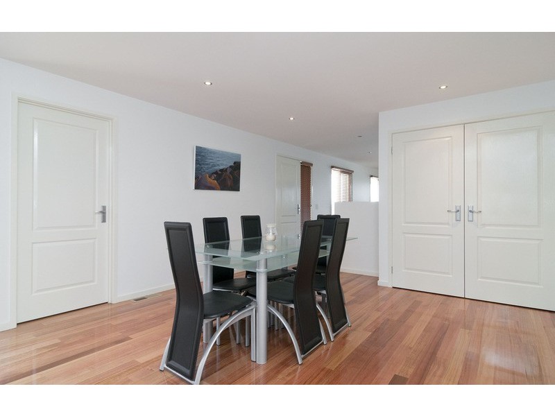 1 St Andrews Drive, Chirnside Park VIC 3116