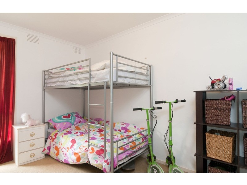 2/47 Newman Road, Croydon VIC 3136