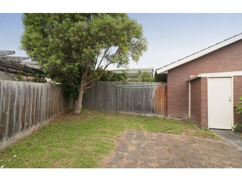 2/47 Newman Road, Croydon VIC 3136