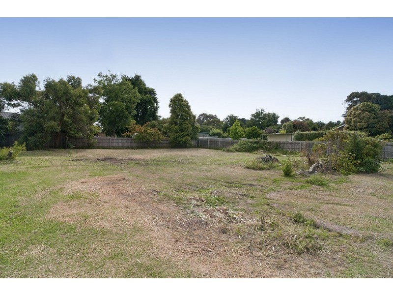 7-9 Gladys Grove, Croydon VIC 3136