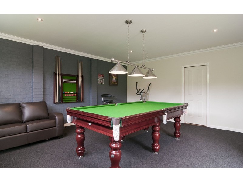 4 Wendover Avenue, Bayswater North VIC 3153