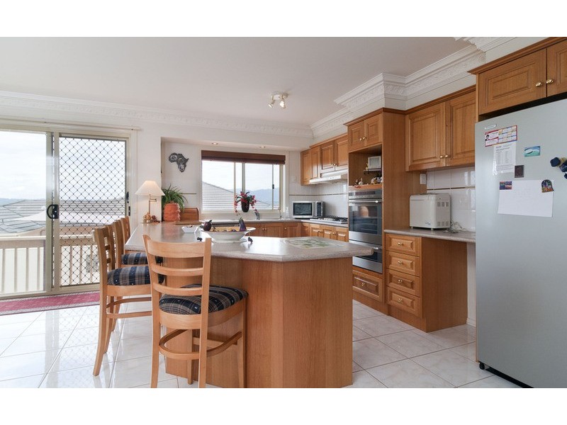 7 Wainewright Avenue, Mooroolbark VIC 3138