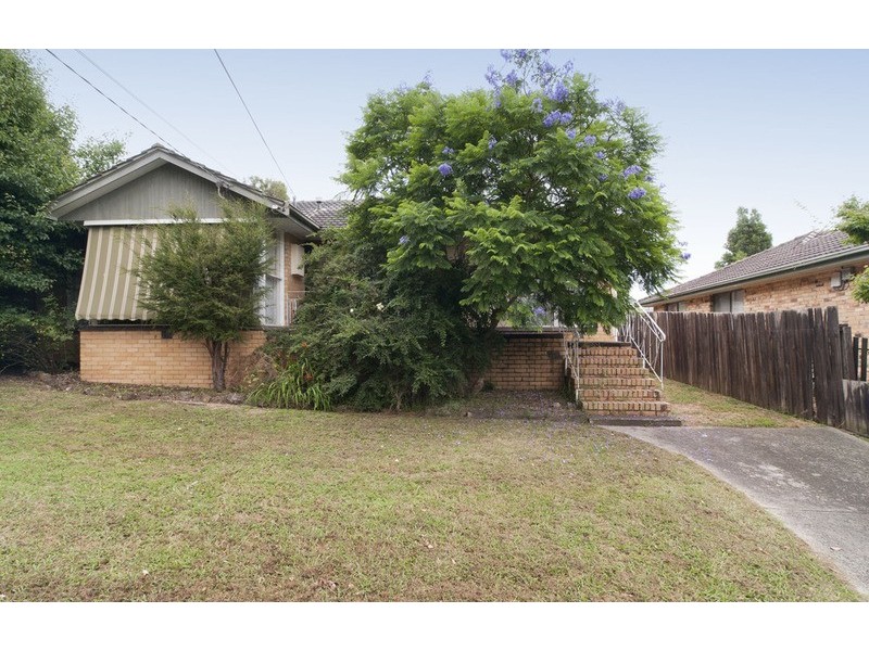 21 Holmes Road, Mooroolbark VIC 3138