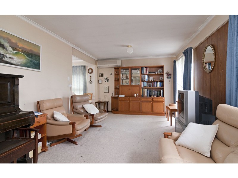 21 Holmes Road, Mooroolbark VIC 3138