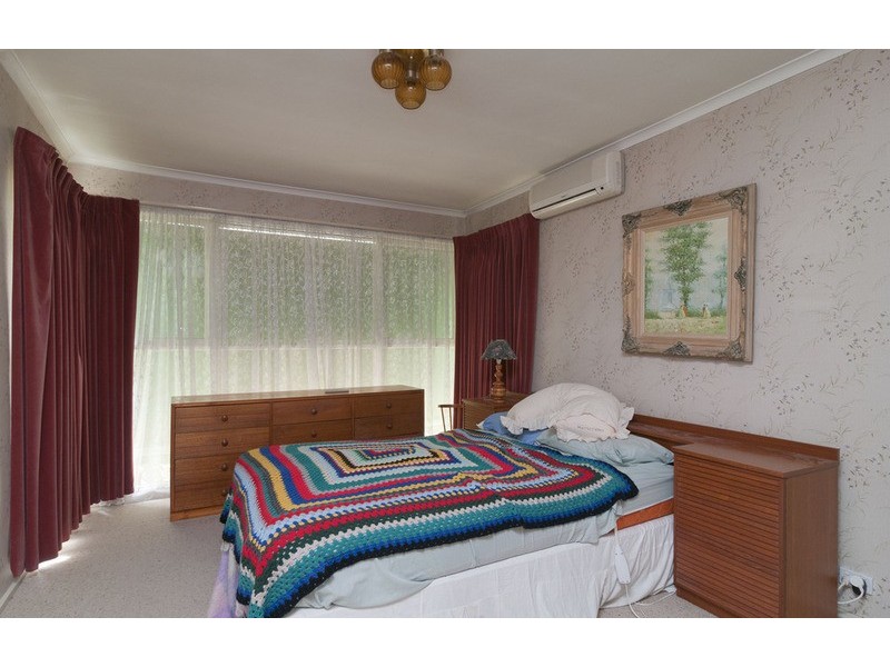 21 Holmes Road, Mooroolbark VIC 3138