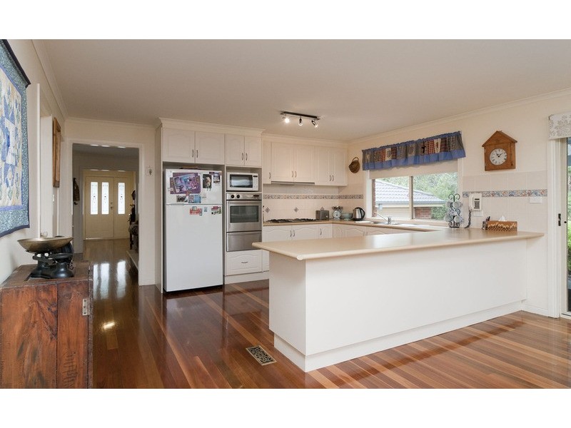 13 Christa Court, Lilydale VIC 3140