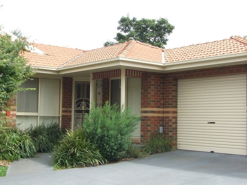 4/6 Devenish Avenue, Montrose VIC 3765