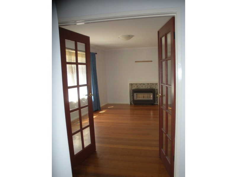 21 Greenslopes Drive, Mooroolbark VIC 3138