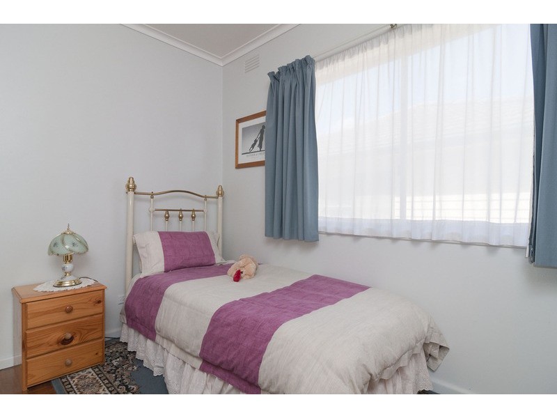 18 Diane Crescent, Mooroolbark VIC 3138