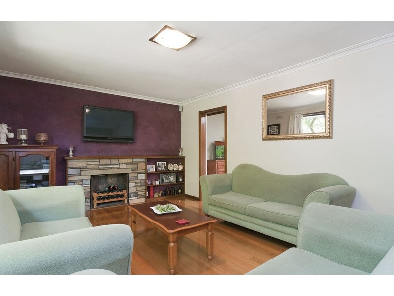 47 Zina Grove, Mooroolbark VIC 3138