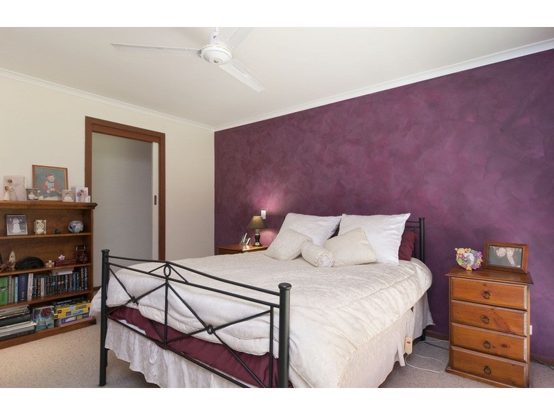 47 Zina Grove, Mooroolbark VIC 3138