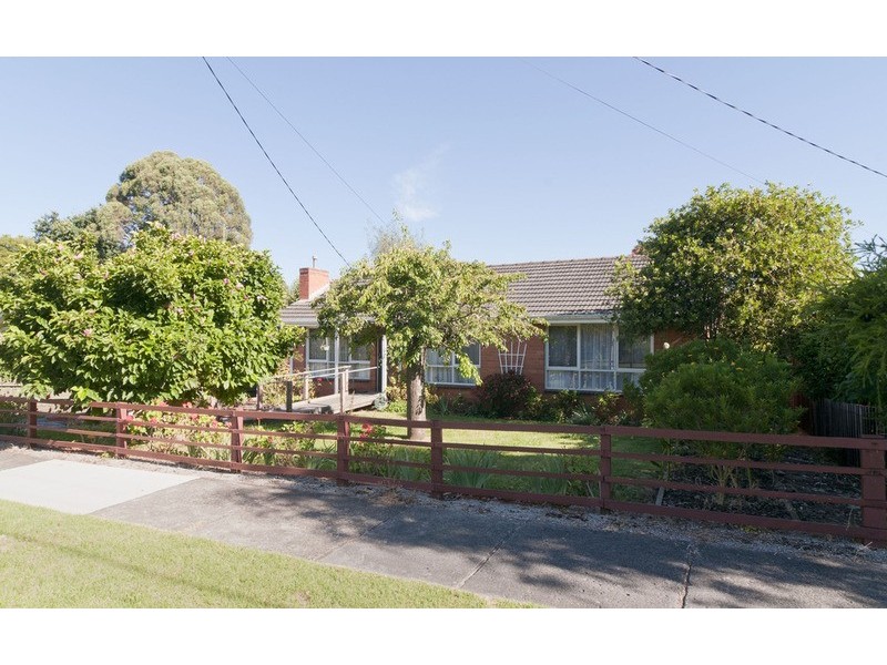 13 Eothen Lane, Kilsyth VIC 3137