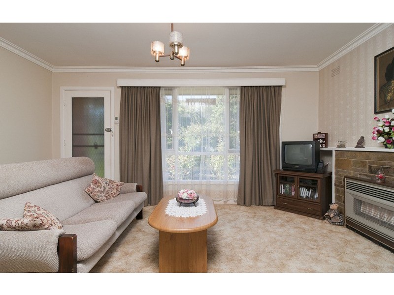 13 Eothen Lane, Kilsyth VIC 3137