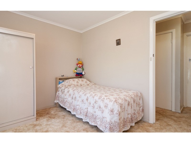 13 Eothen Lane, Kilsyth VIC 3137