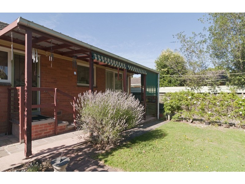 13 Eothen Lane, Kilsyth VIC 3137