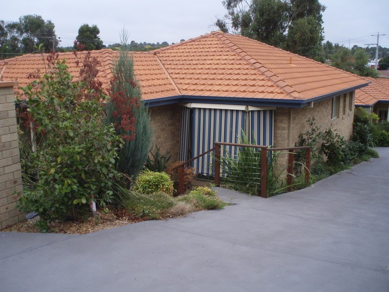 1/12 Felix Grove, Mooroolbark VIC 3138