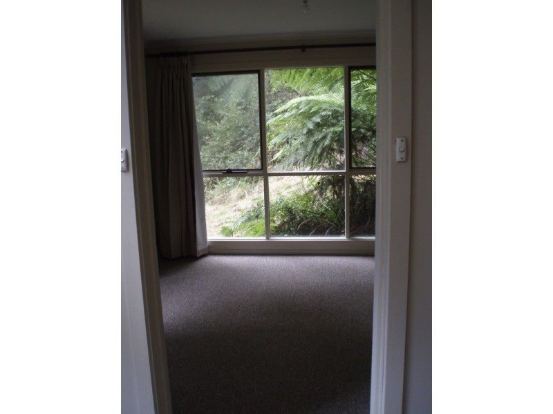 6 Glenholme Avenue, Mount Evelyn VIC 3796