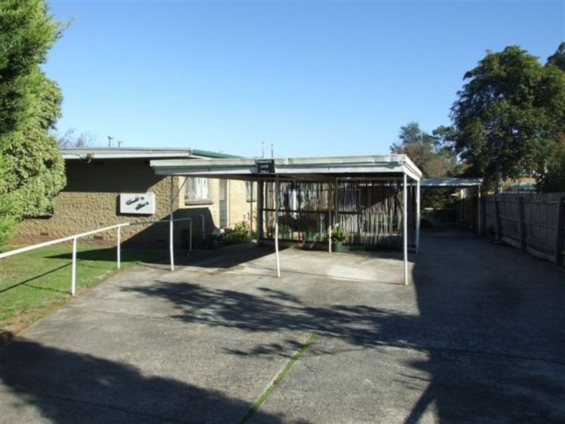 2/13 Hawthory Road, Kilsyth VIC 3137