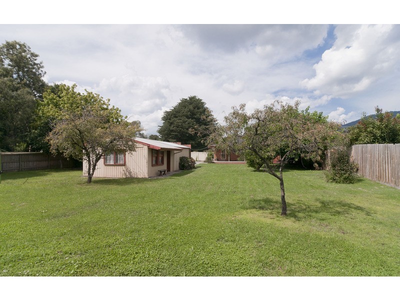 9 Mersey Road, Kilsyth VIC 3137