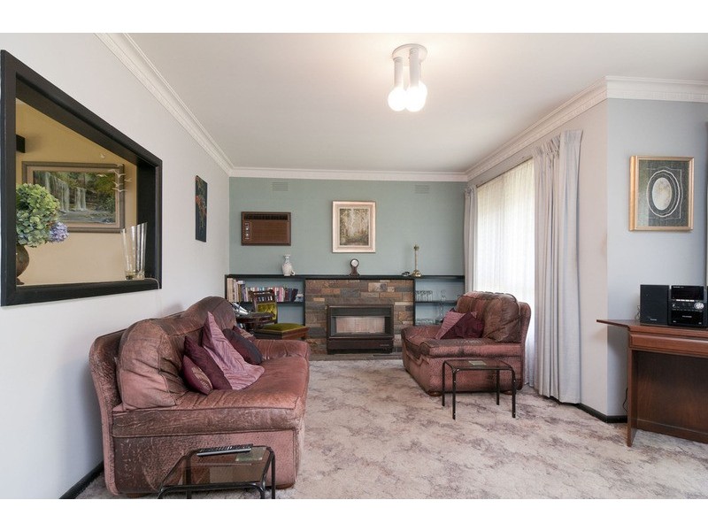 9 Mersey Road, Kilsyth VIC 3137