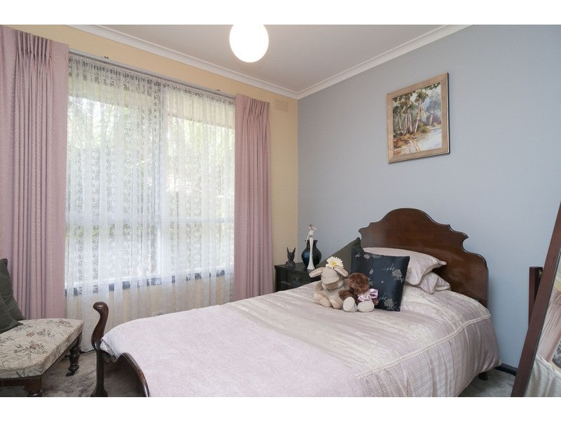 9 Mersey Road, Kilsyth VIC 3137