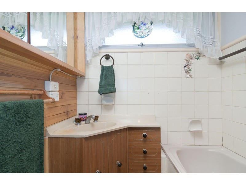 9 Mersey Road, Kilsyth VIC 3137