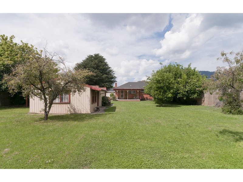9 Mersey Road, Kilsyth VIC 3137