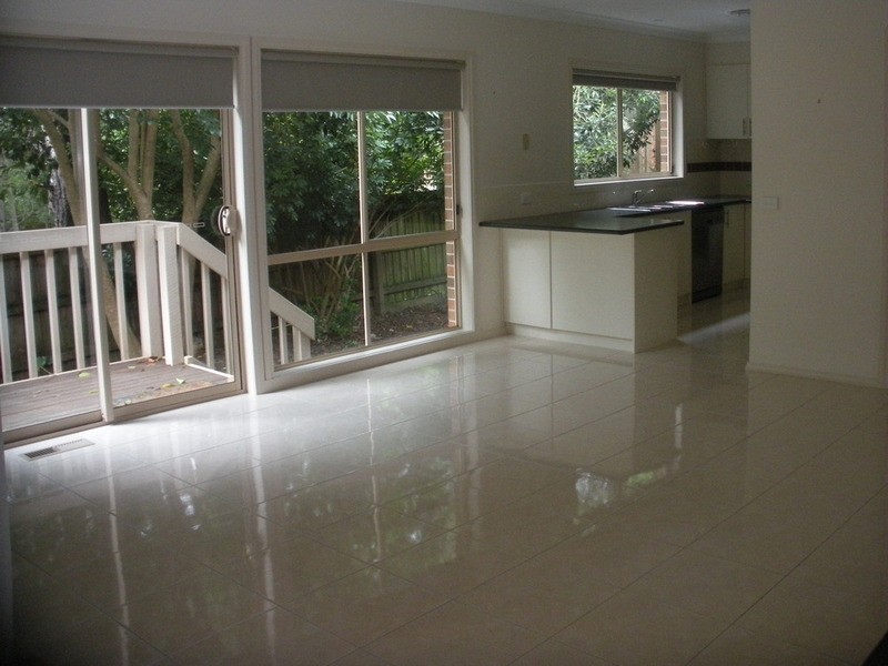 1 Rachael Drive, Mooroolbark VIC 3138