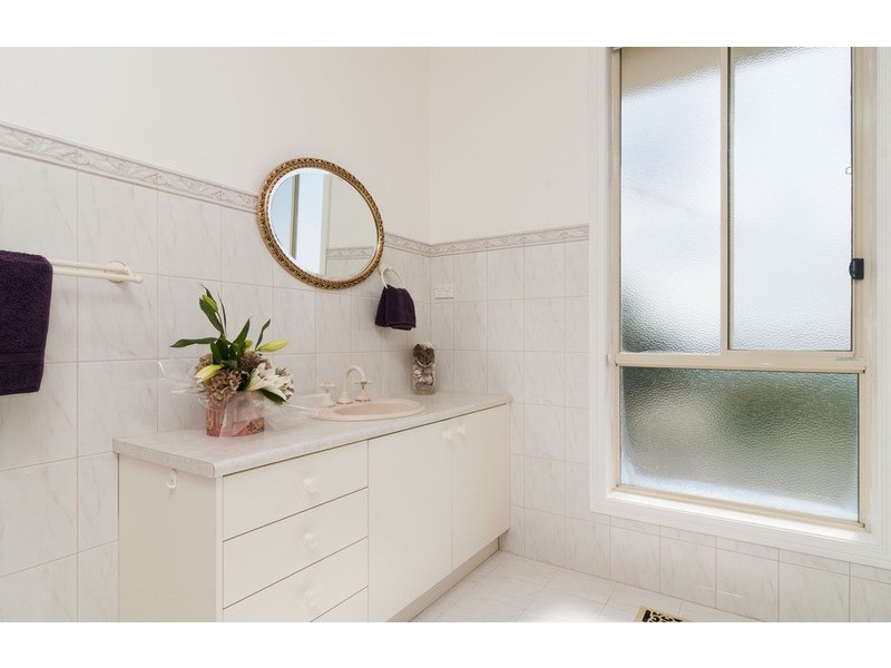 30 Edward Road, Chirnside Park VIC 3116