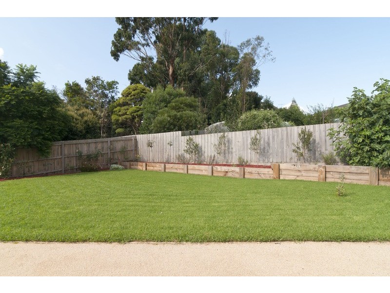 30 Edward Road, Chirnside Park VIC 3116