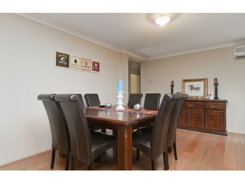 72 Larbert Road, Mooroolbark VIC 3138
