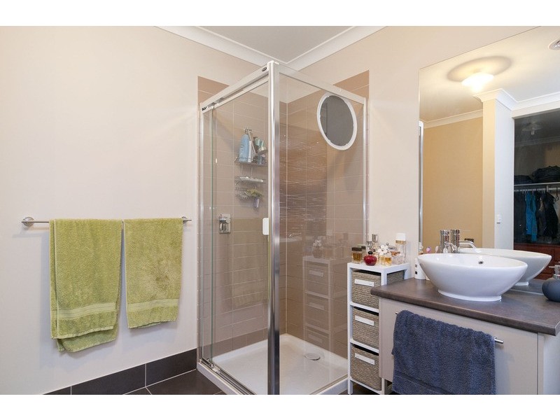 72 Larbert Road, Mooroolbark VIC 3138