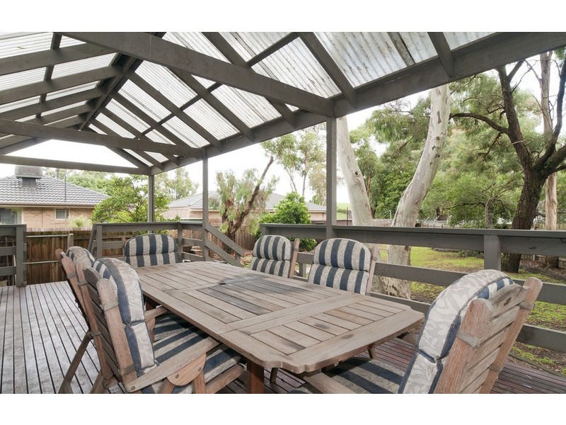 57 Hedwig Drive, Mooroolbark VIC 3138