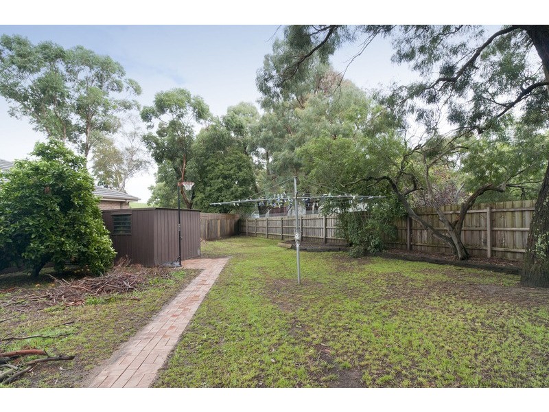 57 Hedwig Drive, Mooroolbark VIC 3138