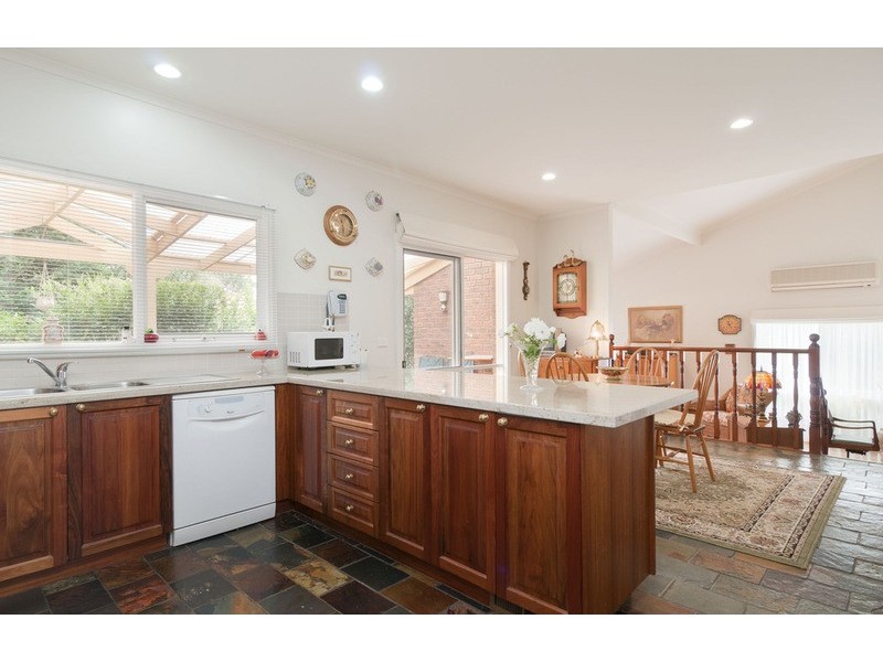 22 Rivergum Drive, Croydon North VIC 3136
