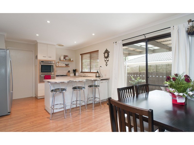 6a Colchester Road, Kilsyth VIC 3137