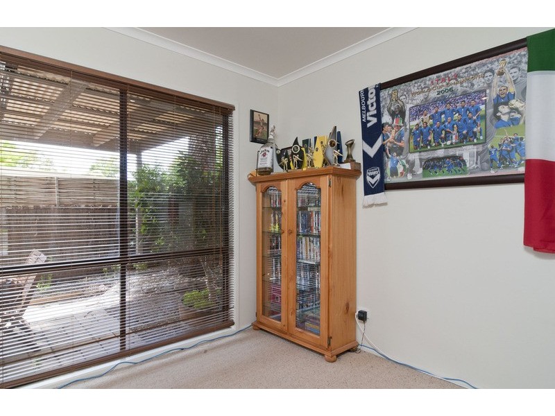 6a Colchester Road, Kilsyth VIC 3137