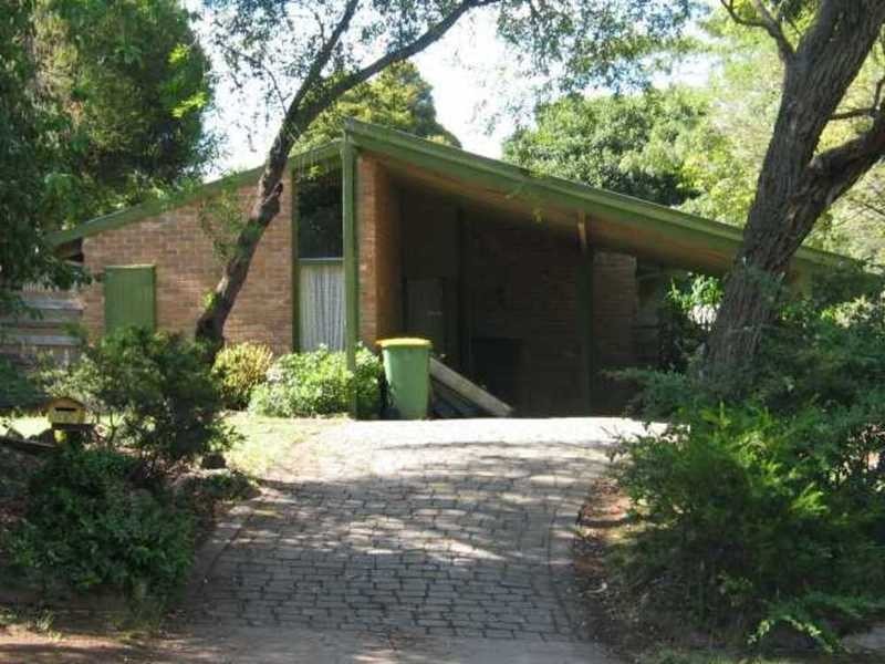 38 Churchill Drive, Mooroolbark VIC 3138