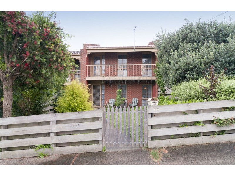 31 Marlow Street, Mooroolbark VIC 3138