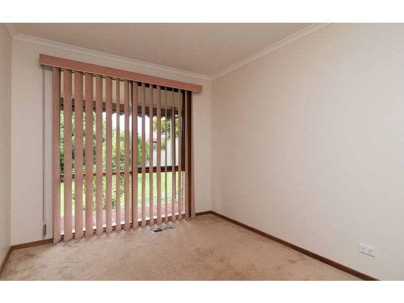 11 Fitzgerald Court, Mooroolbark VIC 3138