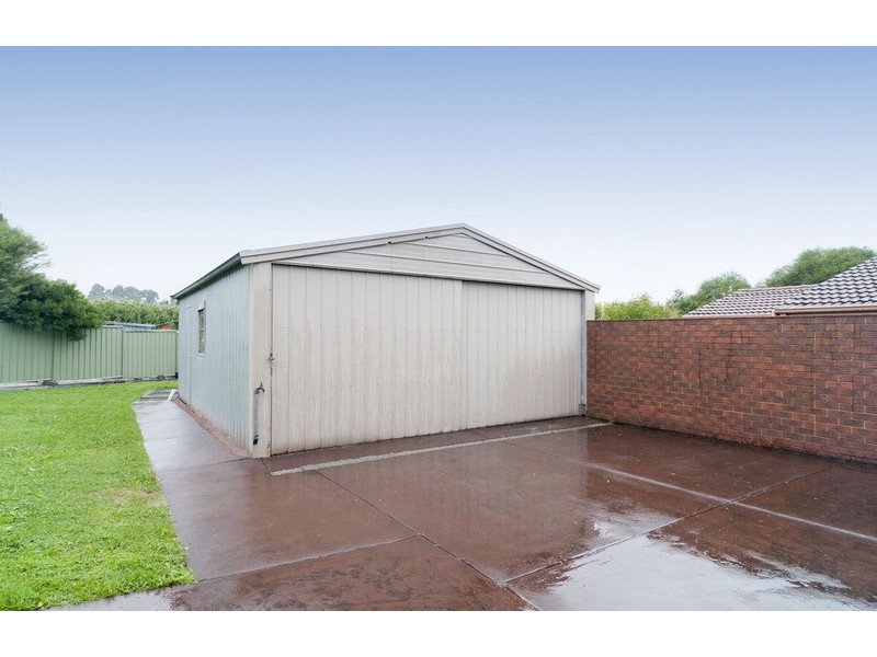 11 Fitzgerald Court, Mooroolbark VIC 3138