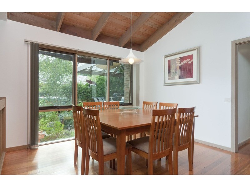 54 Alpine Way, Kilsyth VIC 3137
