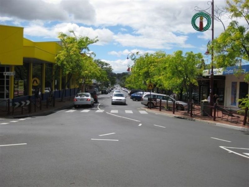 On  Main Street, Croydon VIC 3136