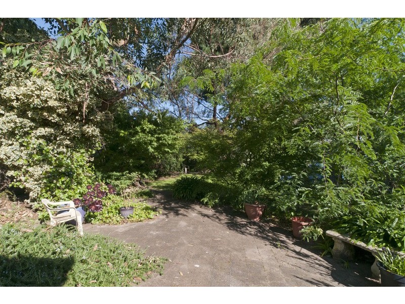 7 Dennis Court, Mooroolbark VIC 3138