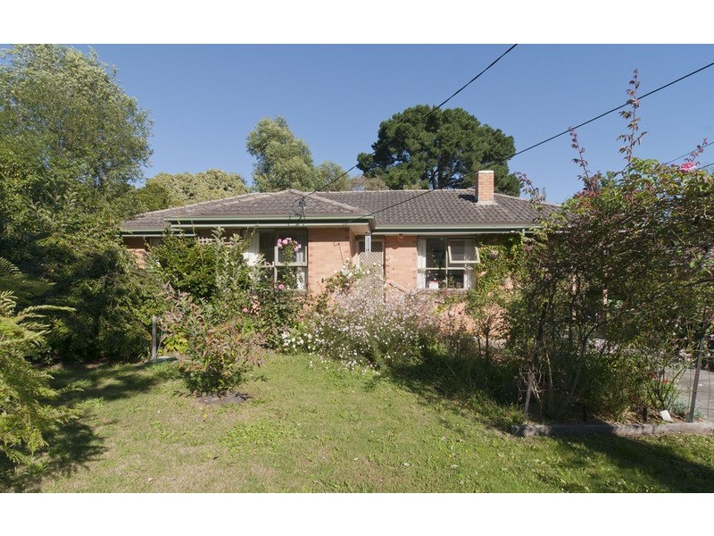 7 Dennis Court, Mooroolbark VIC 3138