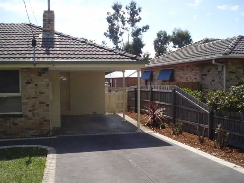 1/59 Dryden Concourse, Mooroolbark VIC 3138