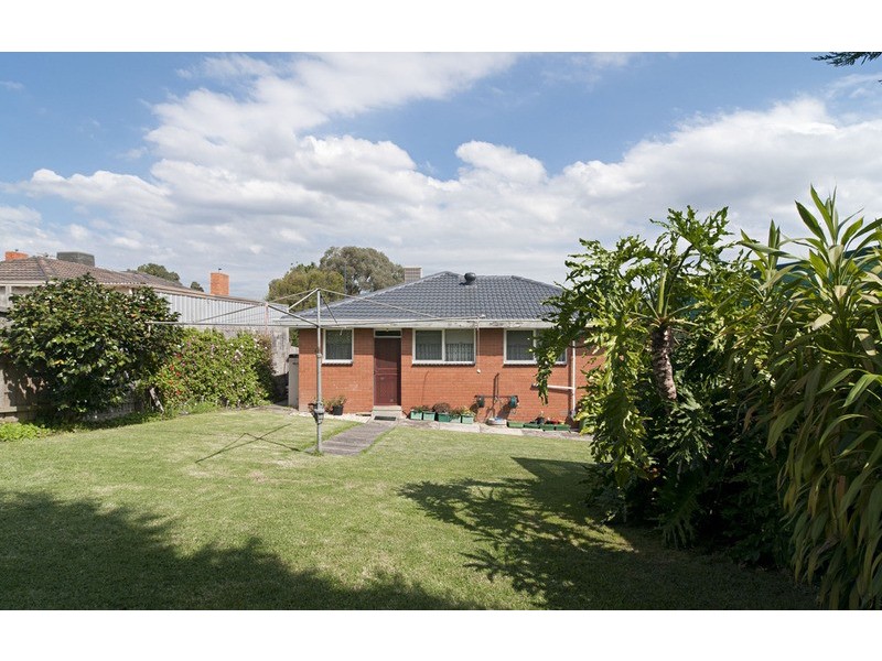 12 Shirley Street, Mooroolbark VIC 3138